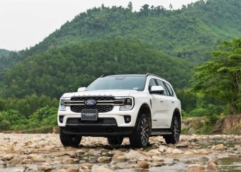 Giá bán cho Ford Everest 2.3 L ecoboost từ 1,629 tỷ đồng